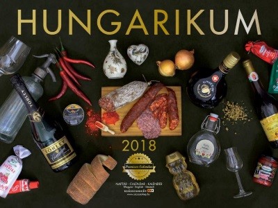HUNGARIKUM 2018. 40X30 CM - NAPTÁR